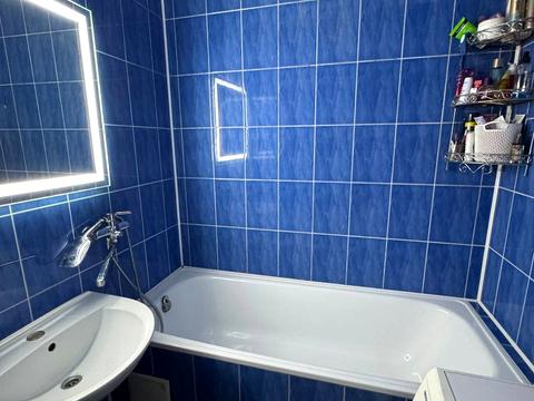 квартира за адресою Гайдамацька вул. (Марфи Струтинської), 11