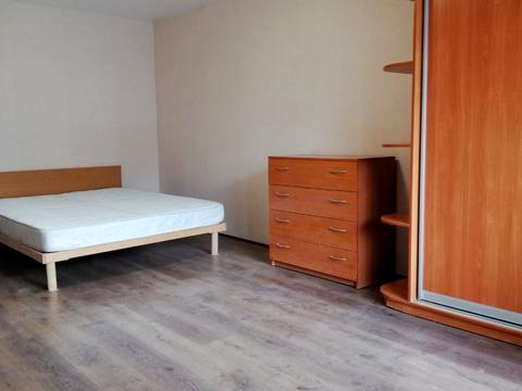 квартира за адресою Симиренка вул., 12-А