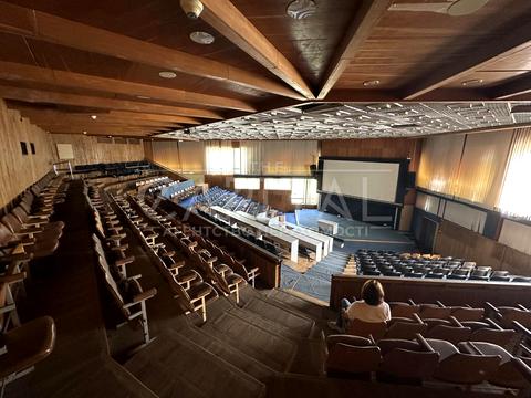 комерційна за адресою Гетьмана Павла Полуботка, 52