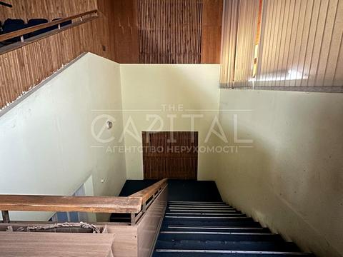 комерційна за адресою Гетьмана Павла Полуботка, 52