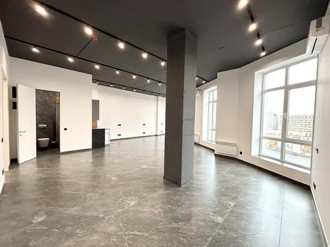 комерційна за адресою Дніпро, Ламана вул., 18