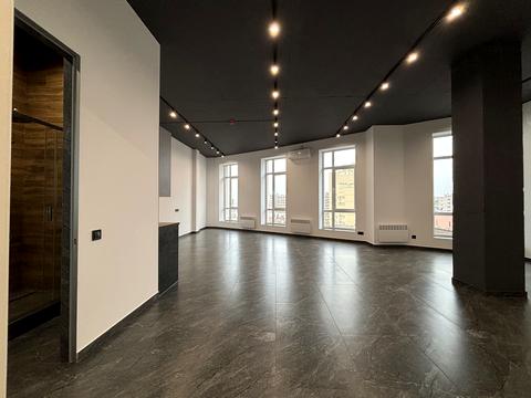 комерційна за адресою Дніпро, Ламана вул., 18