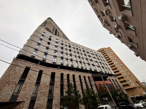 комерційна за адресою Дніпро, Ламана вул., 18