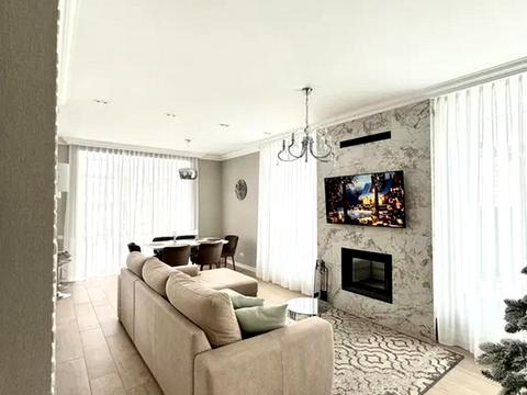 будинок за адресою Лісова вул.