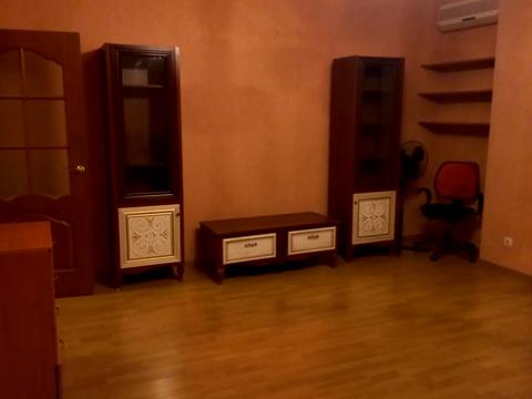 квартира за адресою Миколи Руденка бульв. (Кольцова), 14-Е