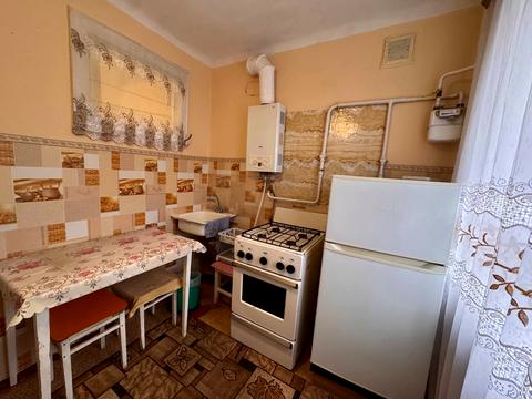 квартира за адресою Кам'янецька вул., 101