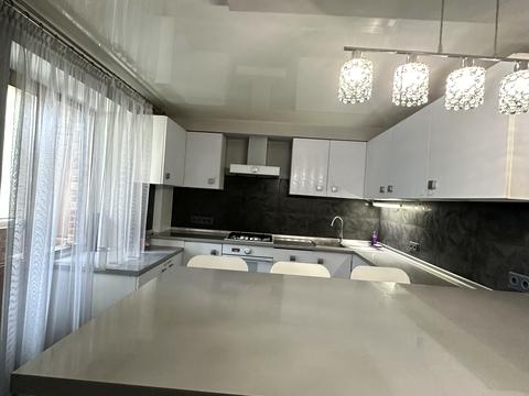 квартира по адресу Коллонтая ул., 2