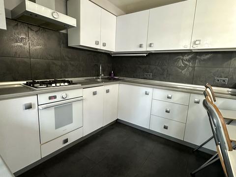 квартира по адресу Коллонтая ул., 2