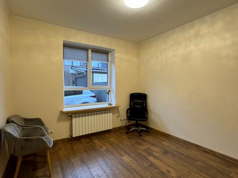 будинок за адресою Лисенка вул., 2М