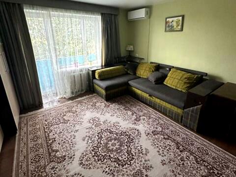 квартира за адресою Квартальна вулиц вул. (Гладкова), 24