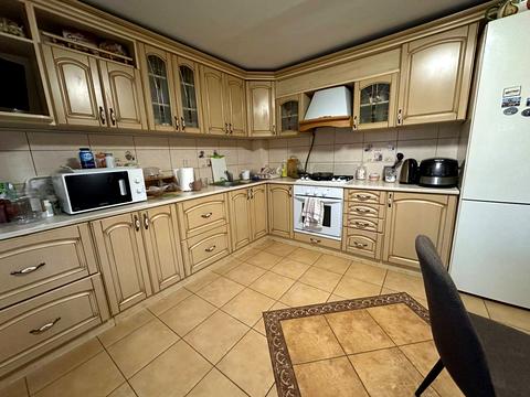 дом по адресу Радостная ул.