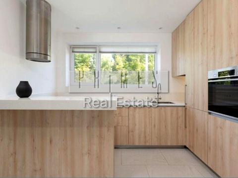 будинок за адресою Академічна вул.