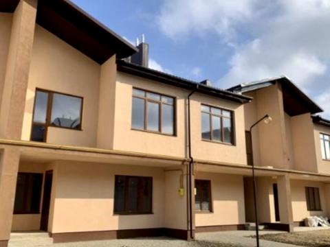 будинок за адресою Степана Дем'янчука вул., 35