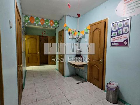 комерційна за адресою Володимира Івасюка просп. (Героїв Сталінграду), 20-А