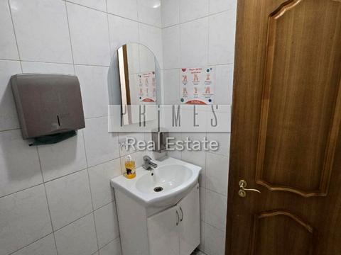 комерційна за адресою Володимира Івасюка просп. (Героїв Сталінграду), 20-А