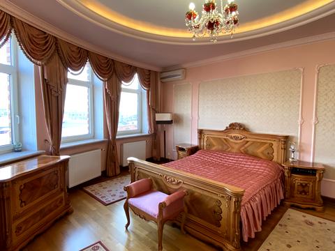 квартира по адресу Леси Украинки бульв., 23-А