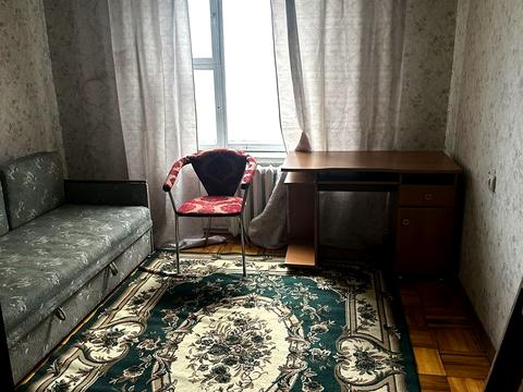 квартира за адресою Шкільна вул. (Героїв Сталінграда), 18