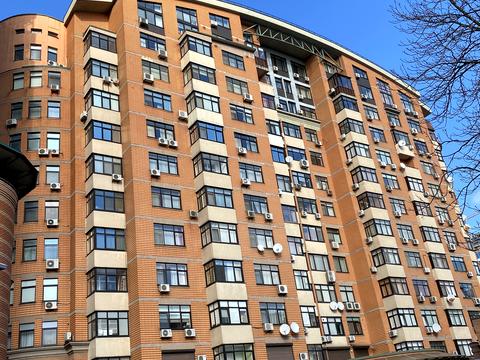 квартира по адресу Леси Украинки бульв., 23-А