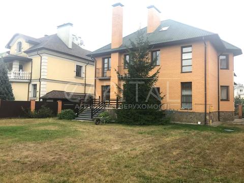 будинок за адресою Богатирська вул., 30