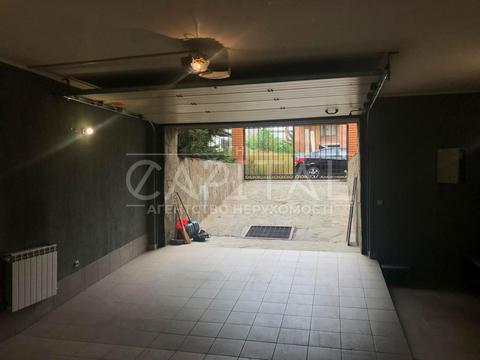 будинок за адресою Богатирська вул., 30