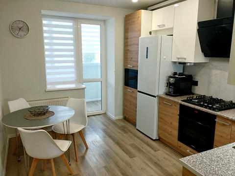 квартира за адресою Довженка, 30