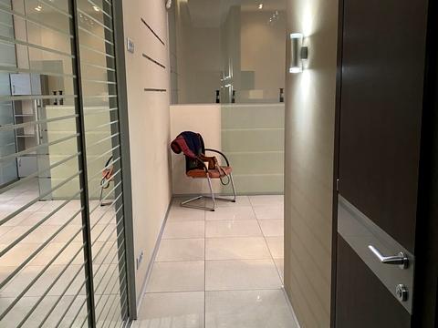 комерційна за адресою Січових Стрільців вул. (Артема), 5-Б