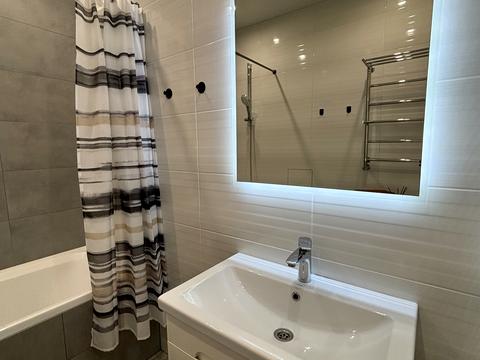 квартира за адресою Зелена вул., 10