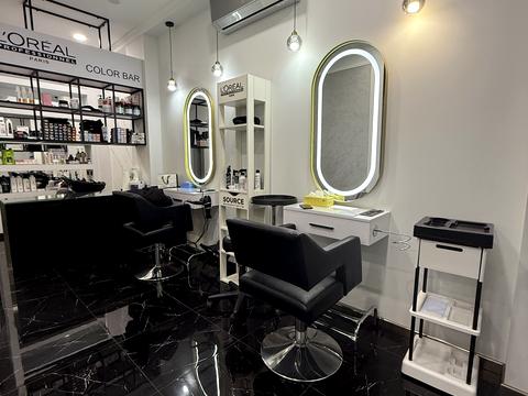 комерційна за адресою Університетська вул., 3/2