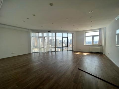 комерційна за адресою Велика Васильківська вул. (Червоноармійська), 72-А