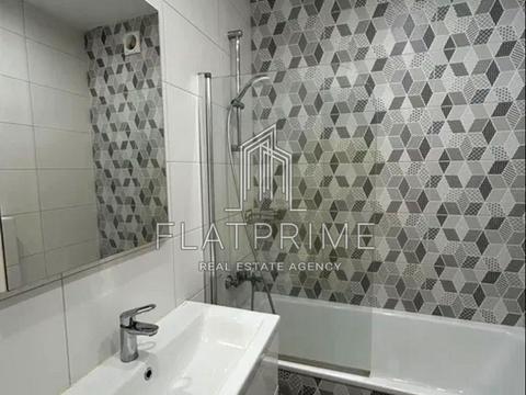 квартира за адресою Салютна вул., 2-Б