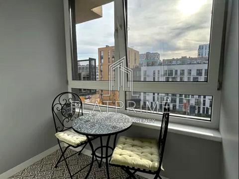 квартира за адресою Салютна вул., 2-Б