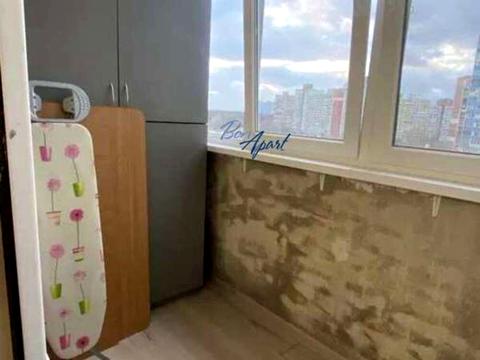 квартира за адресою Академіка Заболотного вул., 18