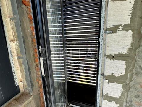 комерційна за адресою Предславинська вул., 20