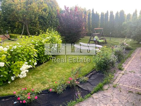 дом по адресу  ул.