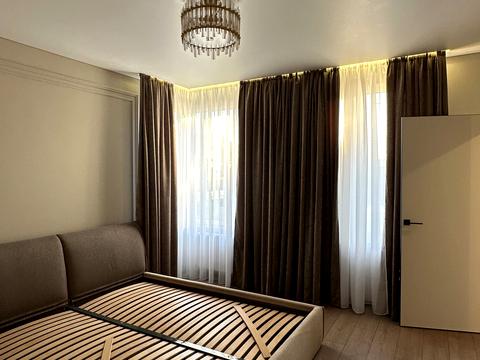 будинок за адресою Грушевського вул.