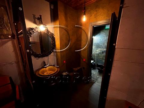 комерційна за адресою Чубинського вул., 4