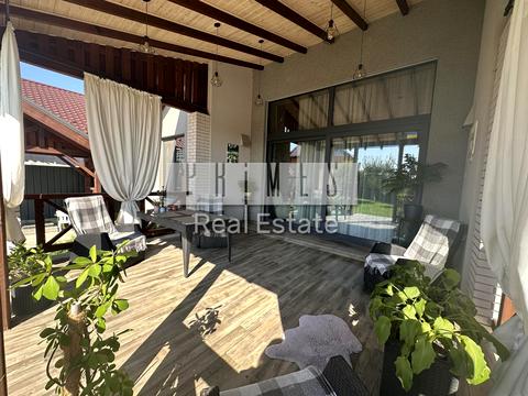 дом по адресу Виктора Швеца ул. (Шляхова)