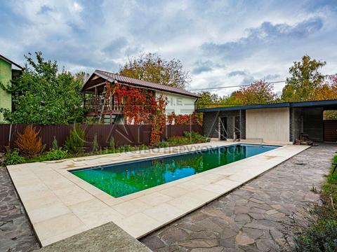 будинок за адресою центральна