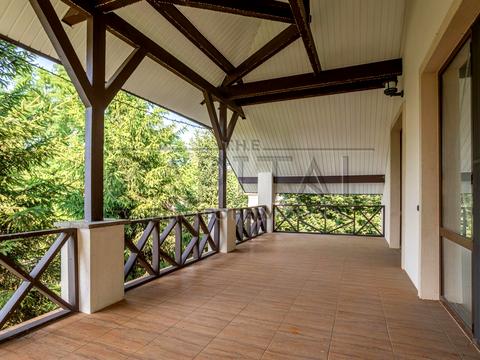 будинок за адресою Авіаторів, 1