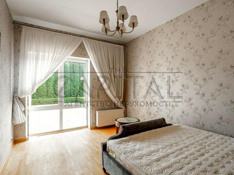 будинок за адресою Авіаторів, 1