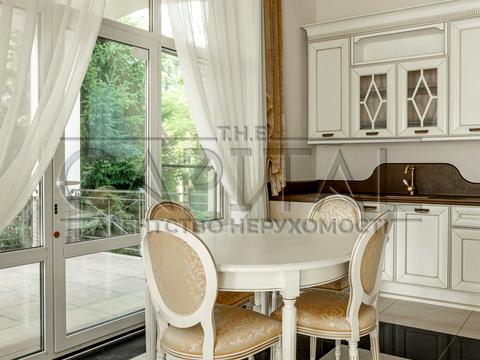 будинок за адресою Авіаторів, 1