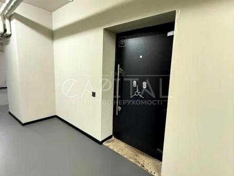 комерційна за адресою Зоологічна вул., 5