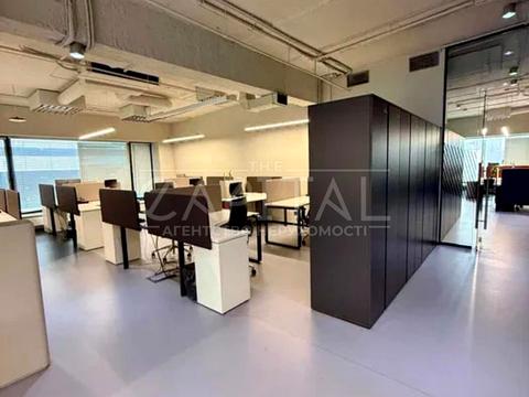 комерційна за адресою Зоологічна вул., 5