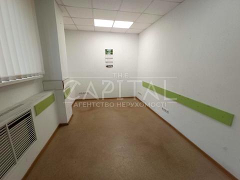 комерційна за адресою Антоновича вул. (Горького), 155