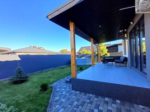 будинок за адресою Амосова вул.