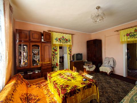 дом по адресу Центральна