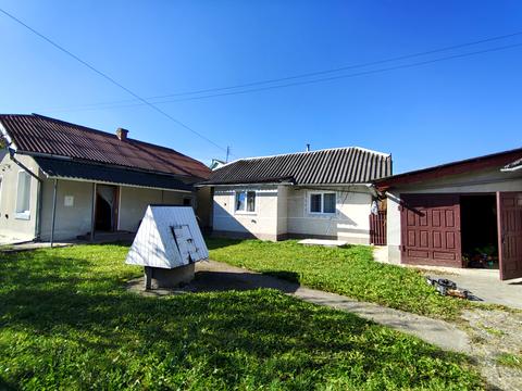 дом по адресу Центральна