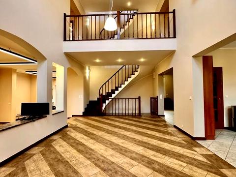 будинок за адресою круторгіна, 52