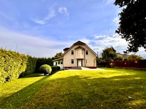 будинок за адресою круторгіна, 52