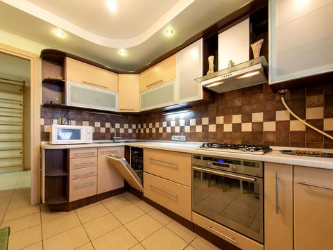 квартира за адресою Князя Володимира Мономаха вул. (Отто Шмідта), 31